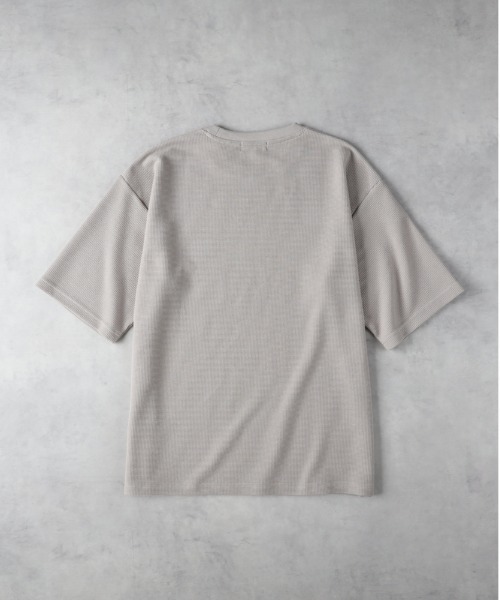 BACK NUMBER(バックナンバー)の「BACK NUMBER(バックナンバー)【メンズ】袖ロゴ刺繍ワッフル半袖Tシャツ(Tシャツ/カットソー・メンズ・グリーン/ネイビー/ダークベージュ/ダークグレー・M/L/XL)」の11枚目の写真