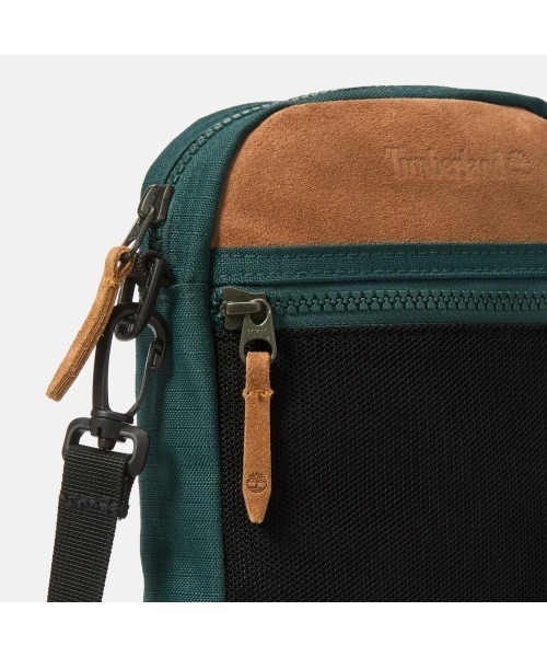 Timberland（ティンバーランド）の「ヘリテージ ユーティリティ クロスボディ バッグ（ショルダーバッグ・メンズ・グリーン・FREE）」の4枚目の写真