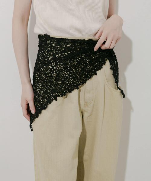 SMELLY（スメリー）の「クロシェスカーフ（バンダナ/スカーフ・レディース・アイボリー/ブラック・-）」の2枚目の写真