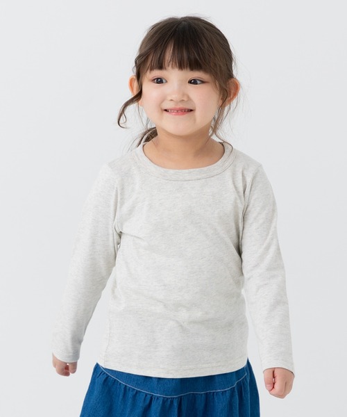 chil2（チルツー）の「綿100% 無地 長袖Tシャツ（Tシャツ/カットソー・キッズ・ホワイト/ブラウン/グリーン/レッド/ワインレッド/ベージュ/オートミール/ミント/ネイビー/ラベンダー/イエロー/オレンジ/ブラック/カーキ/サックスブルー/スモークピンク/グレー/チャコールグレー/クリーム/ブルー・80ｃｍ/90cm/100cm/110cm/120cm/130cm/140cm/150cm/160cm）」の8枚目の写真