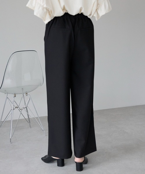amini(アミニ)の「【2025 SS】美脚タックワイドパンツ(スラックス・レディース・チャコールグレー/ブラック/サンドベージュ・MEDIUM)」の6枚目の写真