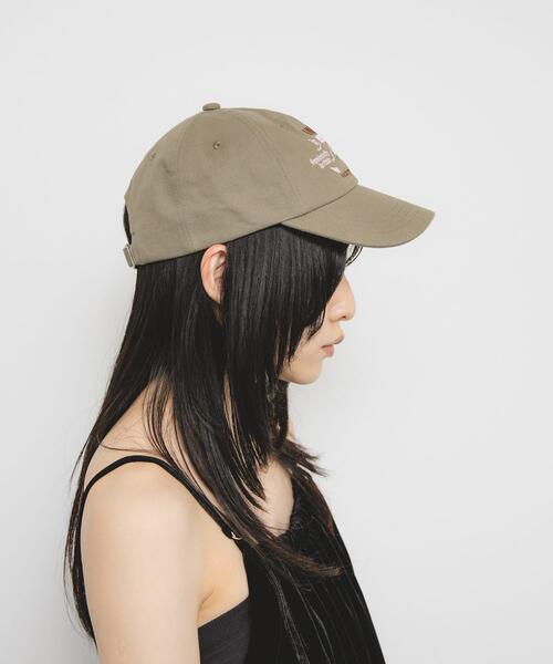 KBF（ケイビーエフ）の「バイカラーエンブロイダリーCAP（キャップ・レディース・ネイビー/グリーン系その他/アイボリー・ONE）」の12枚目の写真