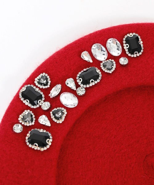 Narcissus（ナルシス）の「ビジューベレー帽　カラーベレー帽（ハンチング/ベレー帽・レディース・ブラック/レッド・FREE）」の9枚目の写真