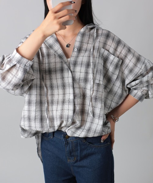 VIVID LADY(ビビッドレディー)の「フード付きチェック柄オーバーサイズシャツ(シャツ/ブラウス・レディース・アイボリー/ブラック・FREE)」の12枚目の写真