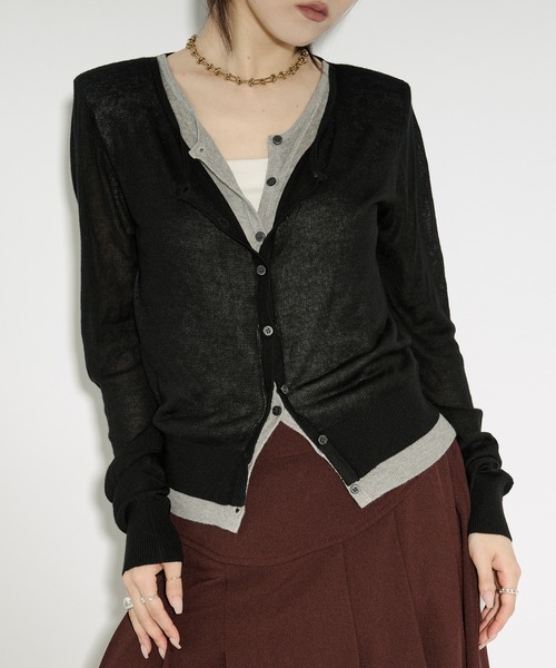 Ezick(エジック)の「bi-color sheer cardigan レイヤードシアーニットカーディガン(カーディガン/ボレロ・レディース・ネイビー/チャコールグレー/ブラック/ライトグレー・FREE)」の6枚目の写真