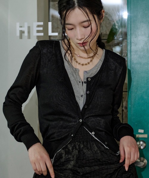 Ezick(エジック)の「bi-color sheer cardigan レイヤードシアーニットカーディガン(カーディガン/ボレロ・レディース・ネイビー/チャコールグレー/ブラック/ライトグレー・FREE)」の5枚目の写真