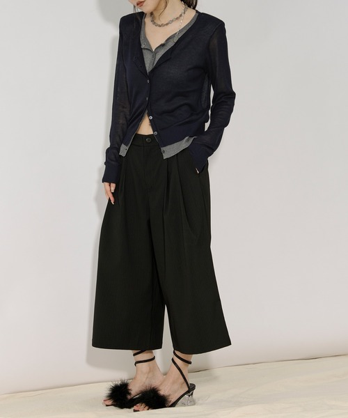 Ezick（エジック）の「bi-color sheer cardigan レイヤードシアーニットカーディガン（カーディガン/ボレロ・レディース・ネイビー/チャコールグレー・FREE）」の17枚目の写真