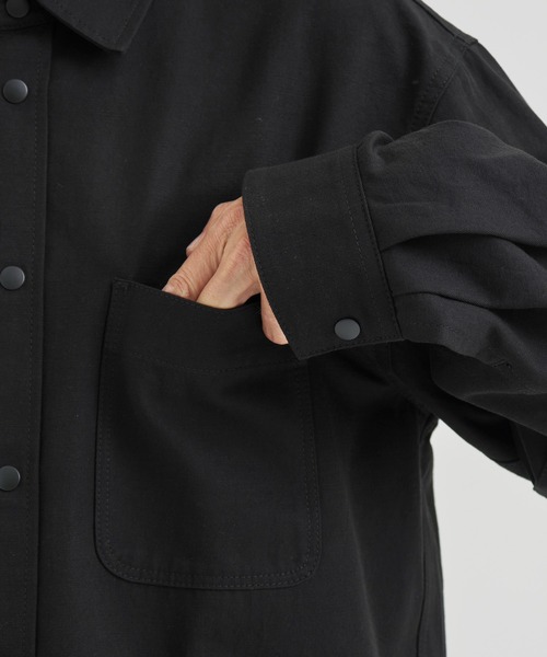 ATON(エイトン)の「【ATON / エイトン】HARD WASHED COTTON SHIRT JACKET(テーラードジャケット・メンズ・オフホワイト/ブラック・4/6)」の7枚目の写真