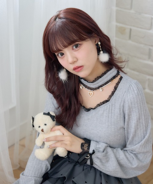 セール】デコルテ開きネックレスチェーン付きテレコトップス（Tシャツ