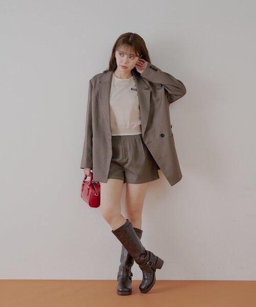 Chico（チコ）の「【REVIVAL/WEB限定】チャーム付タックショートパンツ（その他パンツ・レディース・ブラック/ブラウン系その他2/ベージュ系その他2/グレー・SMALL/MEDIUM）」の14枚目の写真