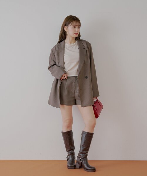 Chico（チコ）の「【REVIVAL/WEB限定】チャーム付タックショートパンツ（その他パンツ・レディース・ブラック/ブラウン系その他2/ベージュ系その他2/グレー・SMALL/MEDIUM）」の15枚目の写真