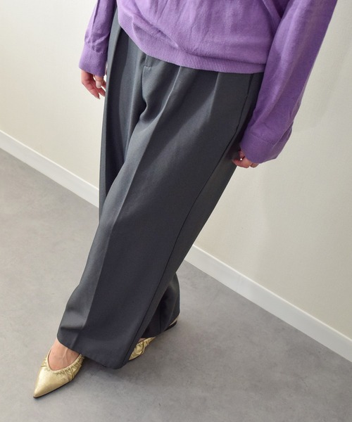 inter-chaussures（インターショシュール）の「【INTER-CHAUSSURES】ポインテッドトウギャザーパンプス(I51511)（パンプス・レディース・ゴールド/ベージュ系その他/ブラック系その他・36/37/38）」の5枚目の写真