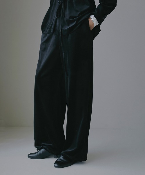 MANOF（マノフ）の「VELOUR 2WAY PANTS（その他パンツ・レディース・ブラック/キャメル/ピンク・S/M）」の2枚目の写真