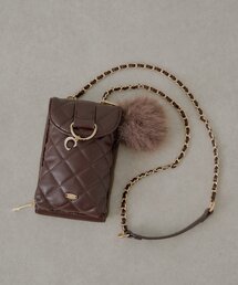 Chico（チコ）の「ファーチャーム付きキルティングスマホポーチ（その他小物）」