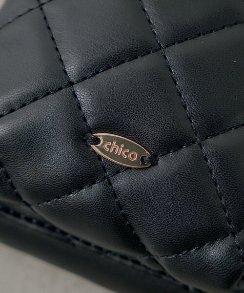 Chico（チコ）の「ファーチャーム付きキルティングスマホポーチ（その他小物・レディース・ピンク/ブラウン/ブラック/アイボリー/ベージュ系その他2・FREE）」の9枚目の写真