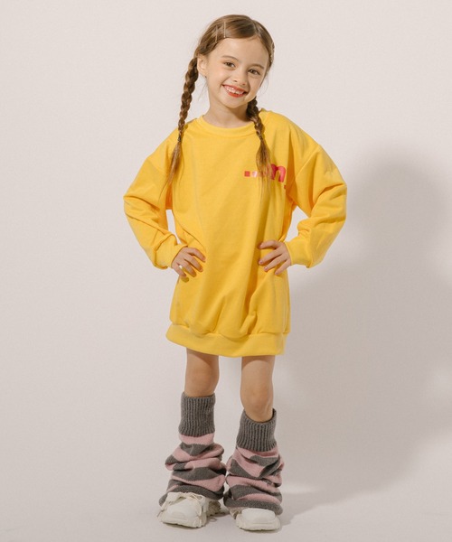 URBAN CHERRY(アーバンチェリー)の「バックアニマルプリントトレーナーワンピ(ワンピース・キッズ・イエロー/ブルー・130cm/140cm/150cm/120cm)」の15枚目の写真