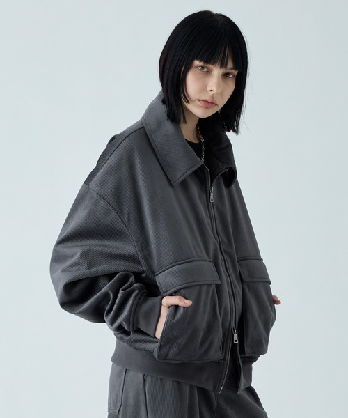 VELNUS（ベルナス）の「【VELNUS】Cropped double-zip corduroy blouson / クロップドダブルジップコーデュロイブルゾン（ブルゾン・メンズ・ブラック/チャコールグレー・S/M/L）」の5枚目の写真