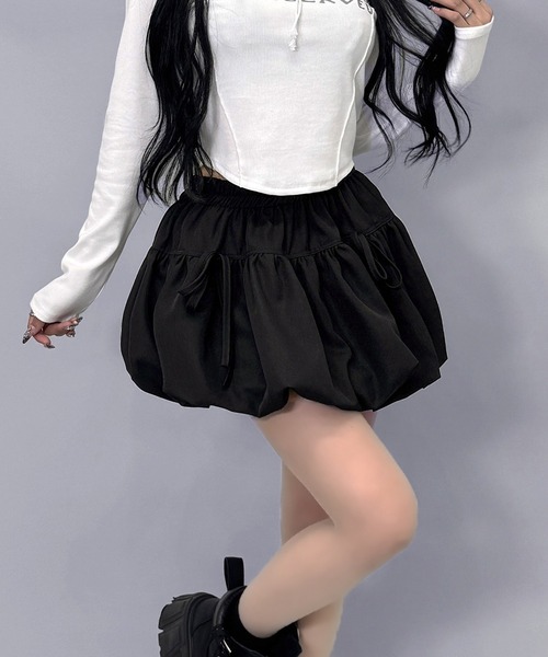 FOLLOWIN（フォロウィン）の「【インナーパンツ仕様】バルーン＆リボンデイテイルミニスカート（スカート・レディース・グレー/ブラック/ホワイト・LARGE/MEDIUM/SMALL）」の2枚目の写真