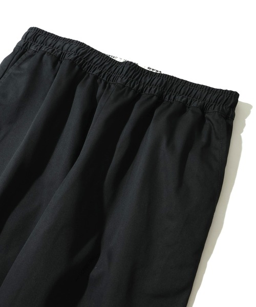 Dickies（ディッキーズ）の「【GENUINE DICKIES/ジェニュインディッキーズ】T/Cツイル センタープレス イージーパンツ（チノパンツ・メンズ・カーキ/ブラック/チャコールグレー/ベージュ・L/M/XL）」の11枚目の写真