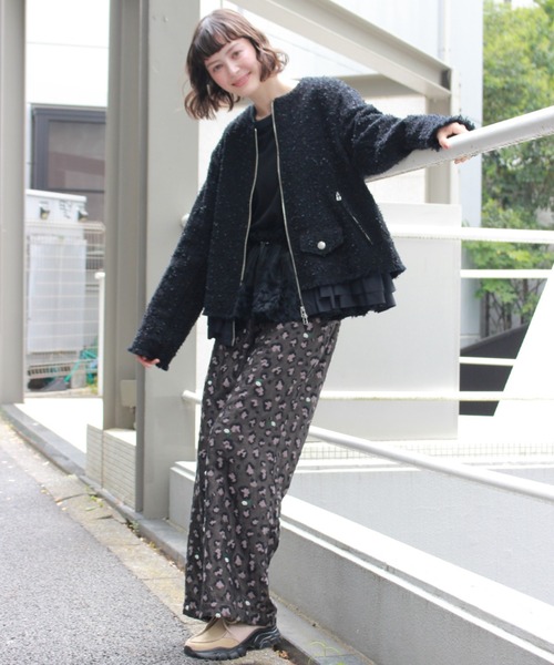 H.A.K(ハク)の「レオパードフラワーカットジャカードワイドパンツ(裏地付き)(その他パンツ・レディース・ブルー/チャコール・2/1)」の11枚目の写真