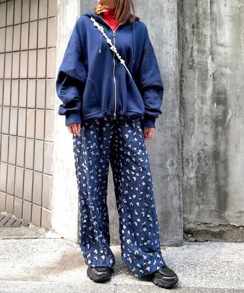 H.A.K(ハク)の「レオパードフラワーカットジャカードワイドパンツ(裏地付き)(その他パンツ・レディース・ブルー/チャコール・2/1)」の16枚目の写真