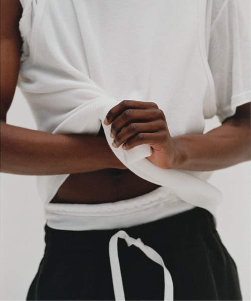 EDIFICE(エディフィス)の「E. TanC(タンク) MICRO WAFFLE タンクトップ(タンクトップ・メンズ・チャコールグレー/ホワイト・MEDIUM/LARGE)」の4枚目の写真