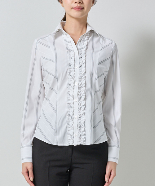 NARACAMICIE（ナラカミーチェ）の「【NARACAMICIE】ストレッチストライプ襟付きフリル長袖シャツ（シャツ/ブラウス・レディース・ホワイト/ブラック・M/L）」の5枚目の写真