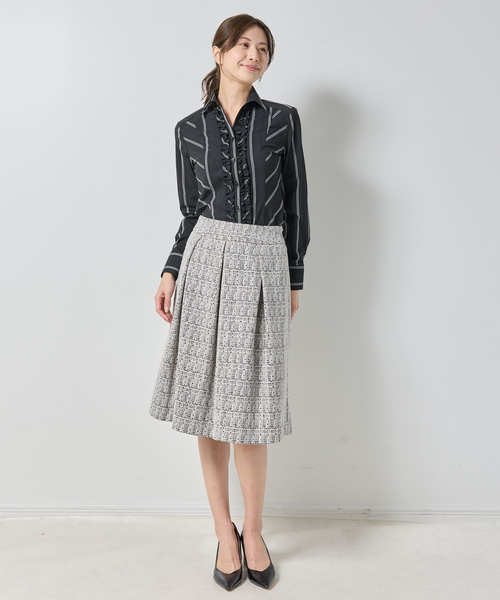 NARACAMICIE（ナラカミーチェ）の「【NARACAMICIE】ストレッチストライプ襟付きフリル長袖シャツ（シャツ/ブラウス・レディース・ホワイト/ブラック・M/L）」の14枚目の写真