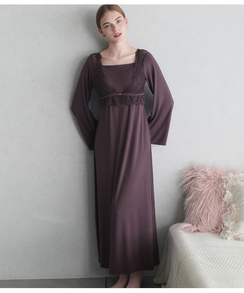 PEACH JOHN（ピーチジョン）の「ナイトブラ内蔵ワンピース（長袖）（ルームウェア/パジャマ・レディース・ピンクベージュ/ブラウン・BC65/BC70/BC75/DE65/DE70/DE75）」の17枚目の写真