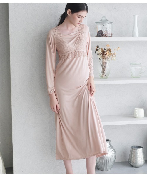 PEACH JOHN（ピーチジョン）の「ナイトブラ内蔵ワンピース（長袖）（ルームウェア/パジャマ・レディース・ピンクベージュ/ブラウン・BC65/BC70/BC75/DE65/DE70/DE75）」の3枚目の写真