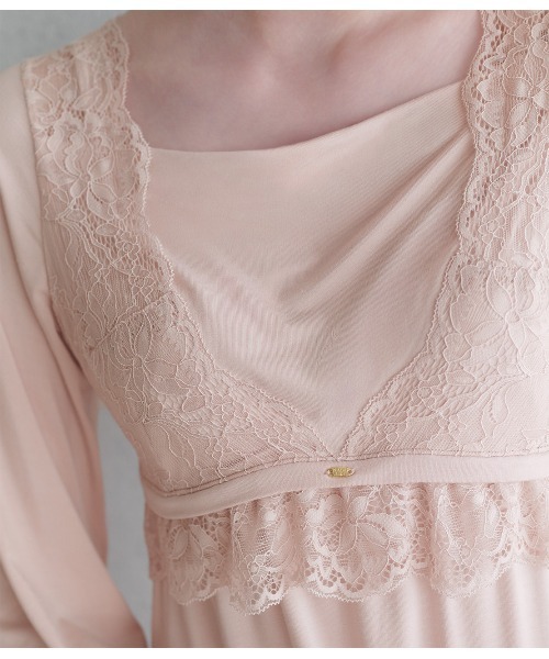 PEACH JOHN（ピーチジョン）の「ナイトブラ内蔵ワンピース（長袖）（ルームウェア/パジャマ・レディース・ピンクベージュ/ブラウン・BC65/BC70/BC75/DE65/DE70/DE75）」の4枚目の写真