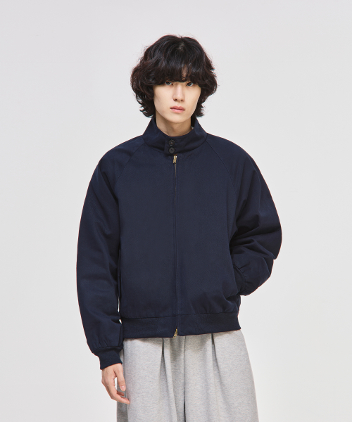 SIGNATURE（シグネチャ）の「コットンクロップヘリンボンジャケット[ネイビー]（ブルゾン・レディース・その他・MEDIUM/LARGE）」の2枚目の写真