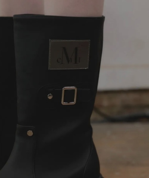 MUCENT(ムセント)の「【日本未発売/WEB限定】MUCENT(ムセント)/リングベルト レインシューズ レインブーツ/PHILO RIVET POINT SIDE LEATHER PATCH TALL RAIN SNOW BOOTS(レインシューズ・レディース・ブラック・25.0cm/23.0cm)」の2枚目の写真