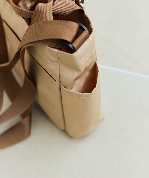 ROOTOTE（ルートート）の「ROOTOTE/ルートート ルートート/SN.スクエア.DOG.BUDDY-B（ショルダーバッグ・メンズ・ブラック/ベージュ・ONE SIZE）」の10枚目の写真