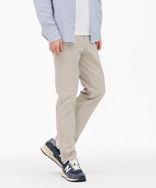 CHASECULT（チェイスカルト）の「男性テーパードサイドバンディングチノパンツ-ベージュ（その他パンツ・メンズ・ベージュ・70/76/82/86）」の4枚目の写真