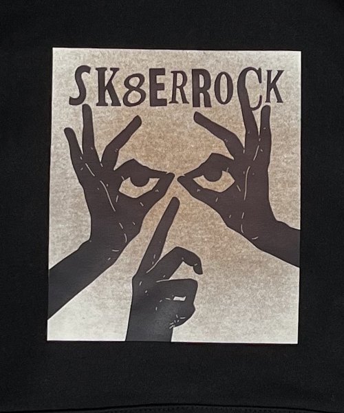 SK8ER ROCK（スケーターロック）の「Shhh Hand Warmer Sweat Hoodie Black（パーカー・レディース・その他・FREE）」の4枚目の写真