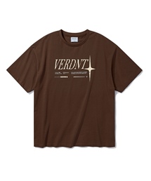 Verdnt（バーダント）の「バーデントフラッシュロゴ半袖Tシャツ[チョコブラウン]（Tシャツ/カットソー）」