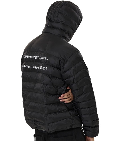 OY(オーワイ)の「『OY/オーワイ』CURVED ZIPPER LIGHTWEIGHT PUFFER JACKET/カーブジップライトウェイトジャケット(ダウンジャケット/コート・レディース・ブラック・L/M)」の5枚目の写真