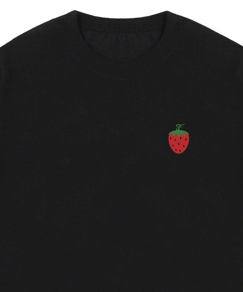GRAVER（グレーバー）の「[ユニセックス]スモールストロベリーロゴ半袖Tシャツ_ブラック（Tシャツ/カットソー・レディース・ブラック・SMALL/MEDIUM/LARGE）」の3枚目の写真