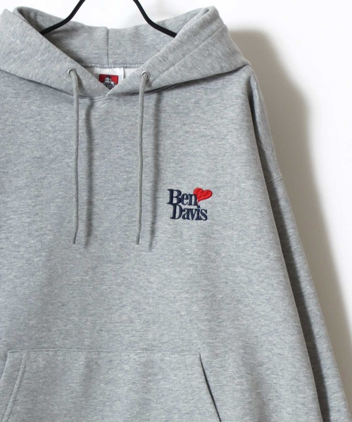 BEN DAVIS(ベンデイビス)の「BEN DAVIS/ベンデイビス PUFFY HEART HOODIE/オーバーサイズ 裏起毛 ストリート バックプリント ロゴ ワンポイント刺繍 スウェット パーカー フーディー/レディース メンズ(パーカー・メンズ・スミクロ/グレー・M/L/XL)」の5枚目の写真