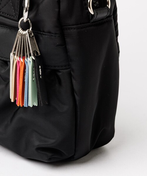 cheek(BAG)(チーク)の「【cheek】w pocket 3way boston カラーコードハンドル 3WAY ナイロン ボストン バッグ(ボストンバッグ・レディース・グレー/ブラック/カーキ/ベージュ・フリー)」の19枚目の写真