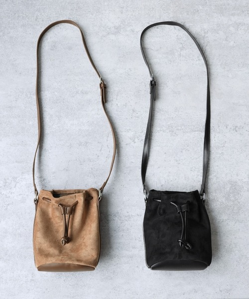reca（レカ）の「スエードショルダーバッグ（ショルダーバッグ・レディース・ブラック/ブラウン・ONE SIZE）」の13枚目の写真