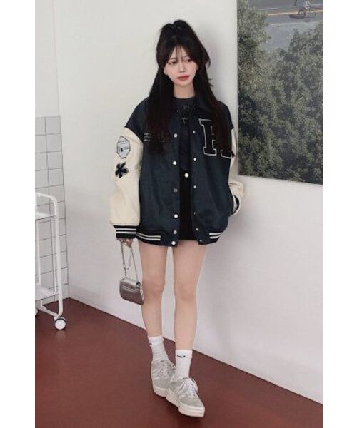 LADY VOLUME(レディーボリューム)の「(UNISEX)9111-1 VARSITY LEATHER JACKET_NAVY(スタジャン・レディース・その他・FREE)」の2枚目の写真