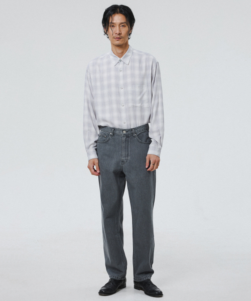 SHIRTER(シャーター)の「FIRST EDITION DENIM PANTS (DARK GREY)(デニムパンツ・メンズ・その他・LARGE/MEDIUM/SMALL)」の6枚目の写真