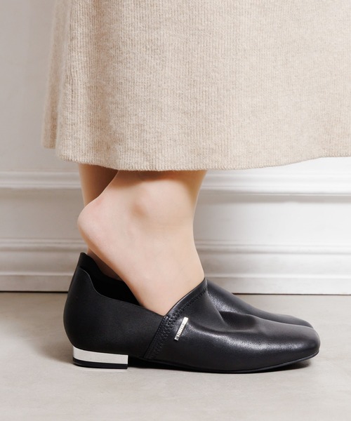 HIMIKO（ヒミコ）の「【HIMIKO】【瞬間フィット】ハンズフリーストレッチレザーパンプス/661118（スリッポン・レディース・ブラック/アイボリー/シルバー・21.5cm/22.0cm/22.5cm/23.0cm/23.5cm/24.0cm/24.5cm/25.0cm/25.5cm/26.0cm/26.5cm）」の5枚目の写真