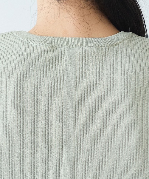 yuni(ユニ )の「●SAKURA pepper/Polyester Knit Tshirt(Tシャツ/カットソー・レディース・オリーブ/グリーン/イエロー/ブラック・FREE)」の16枚目の写真