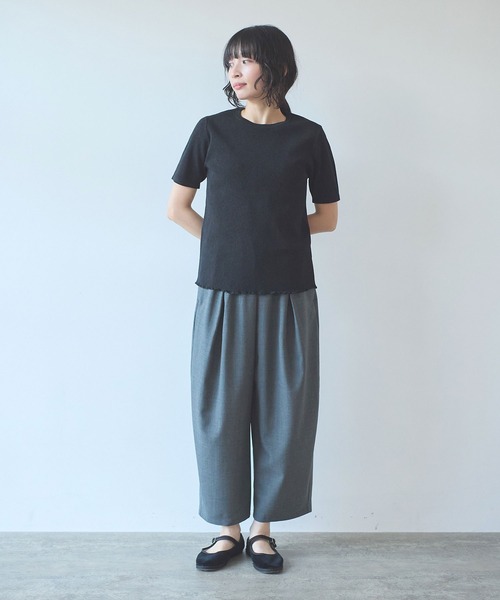 yuni(ユニ )の「●SAKURA pepper/Polyester Knit Tshirt(Tシャツ/カットソー・レディース・オリーブ/グリーン/イエロー/ブラック・FREE)」の18枚目の写真