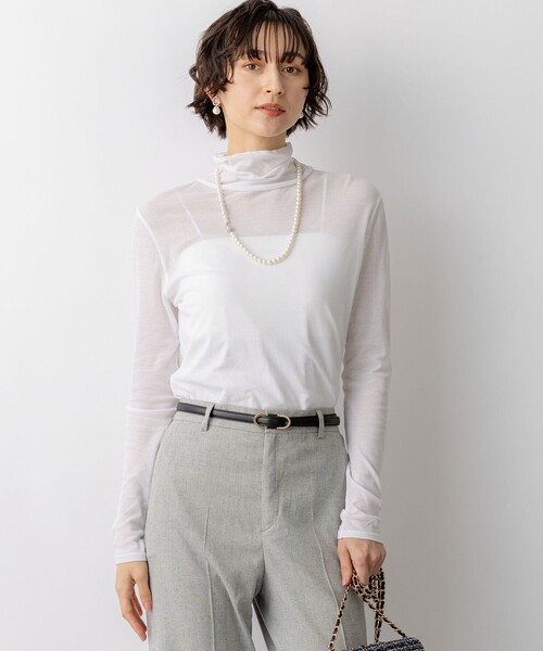 23区(ニジュウサンク)の「シアーフライス レイヤード タートル カットソー(Tシャツ/カットソー・レディース・ブラック系/ホワイト系/ベージュ系・40/38)」の2枚目の写真
