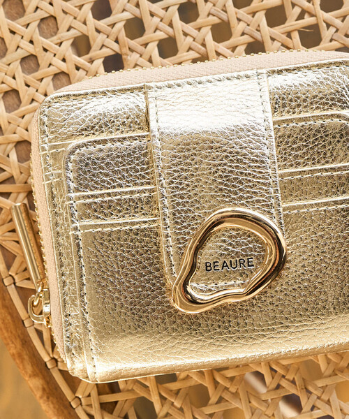 FREAK'S STORE（フリークスストア）の「限定展開 BEAURE/ビュレ メタル モチーフ 二つ折り 財布（財布・レディース・ブラック/シルバー/ゴールド/ベージュ・ONE SIZE）」の5枚目の写真