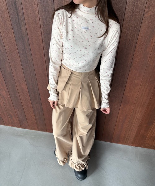 SANSeLF（サンセルフ）の「【SANSeLF】 マルチウェイ裾フリルエプロンレイヤードワイドパンツ saw25a068（その他パンツ・レディース・ブラック/ベージュ・FREE）」の3枚目の写真